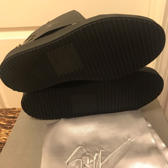 NEW Giuseppe Zanotti Kirk suede mid top sneakers - Picture 5 of 6